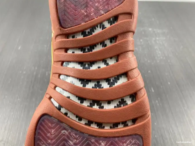 Rep LUCY x 12 Air Eastside Golf DV1758-108 Jordan 0430